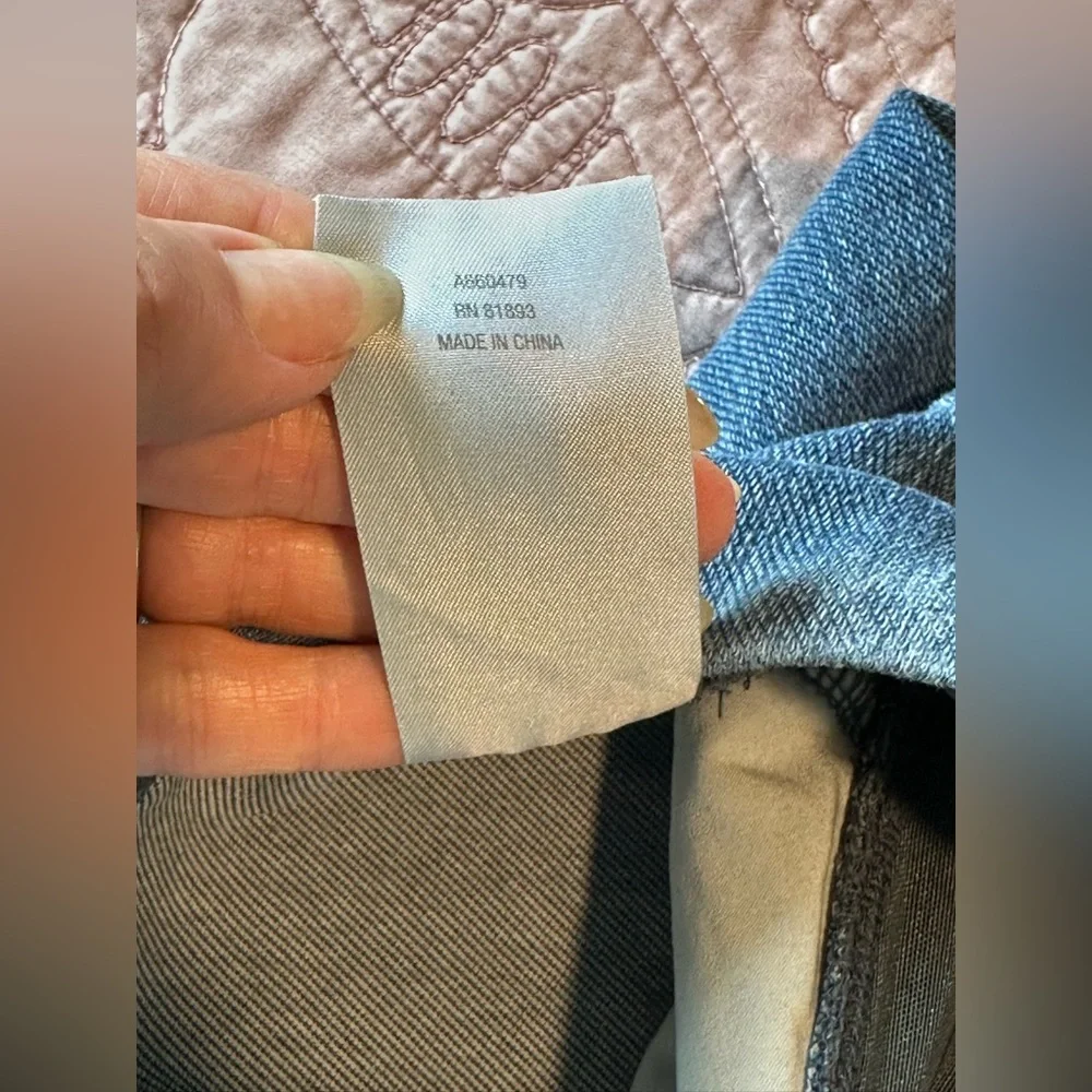 Women with Control Blue Skinny Jeans - Picture 12 of 13